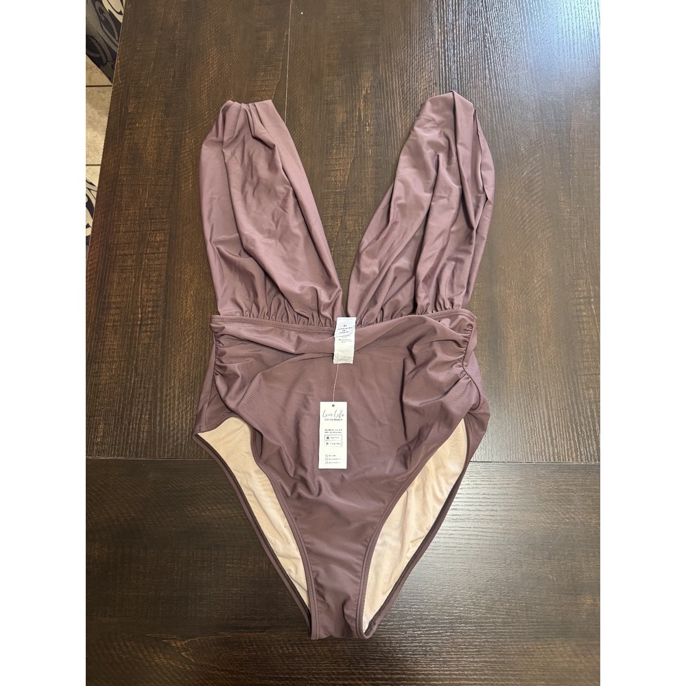 NWT Cupshe Plunging Neck One Piece Swimsuit Size XL #1078